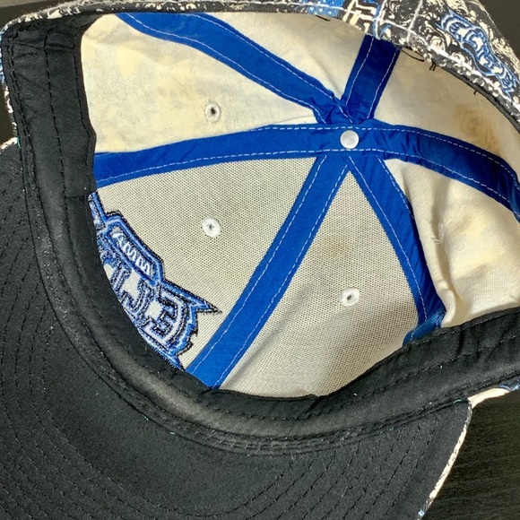 MMA Elite Skulls All Over Print Fitted Hat. UFC. - Picture 5 of 7